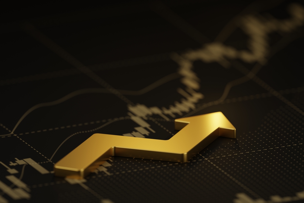 3d,Rendering,Golden,Arrow,Pointing,Up,And,Chart,On,Black